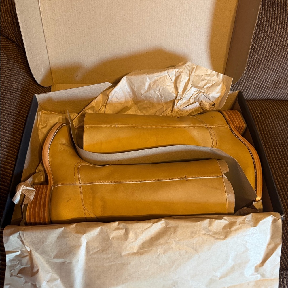 Frye Women's Yellow Leather Heeled Boots